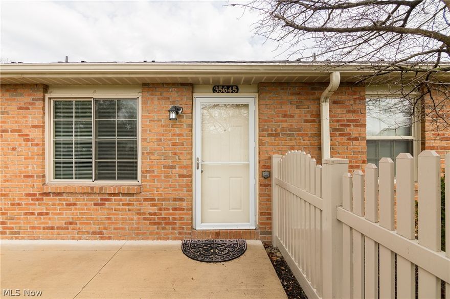 Welcome to the desirable Muirwood Village, in North Ridgeville! This cozy 1-bed condo, offers one-floor living, with modern amenities. As you step inside, you'll notice the vaulted ceilings and open floor plan, creating a welcoming atmosphere. The convenience of in-unit laundry makes chores a breeze, while the newer double-pane windows (2019) ensure energy efficiency within your living space.
Soak up the sunshine on your private patio, complete with a new cement pad and vinyl fence! Parking is a breeze with the detached 1-car garage, offering security and additional storage. Residents have access to a variety of amenities, including a clubhouse, exercise room and heated in-ground pool. For added peace of mind, a 1-year home warranty is included! All appliances stay. Contact your favorite Realtor, to setup a private showing!