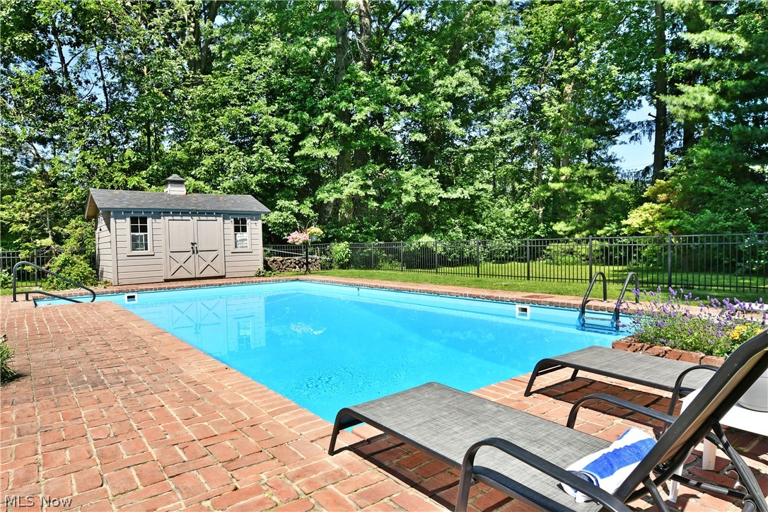 Fairway Estates - Residential