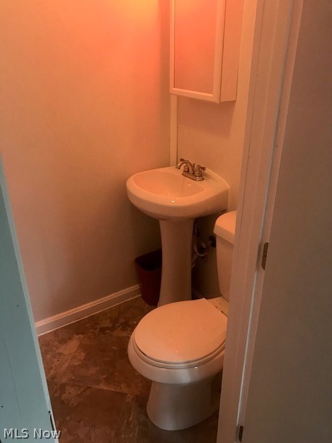 Medina - Commercial Sale