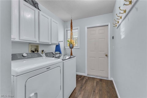 Tiny photo for 590 Bayberry Drive, Elyria, OH 44035 (MLS # 5256899)