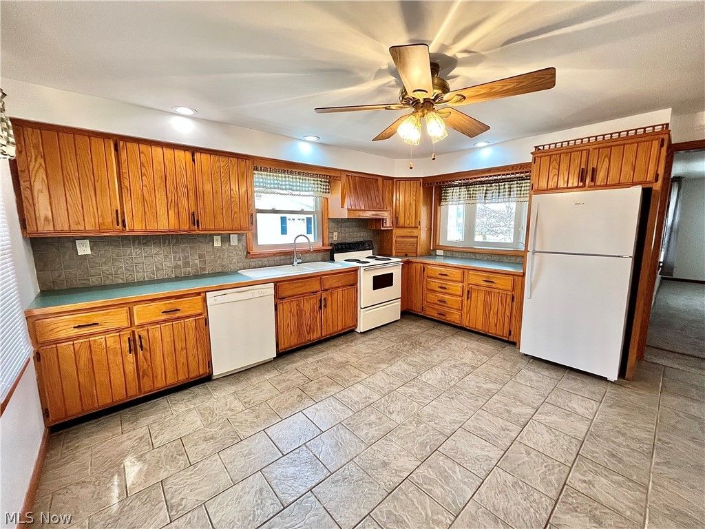 Photo of 839 Mill Street, Conneaut, OH 44030 (MLS # 5196055)