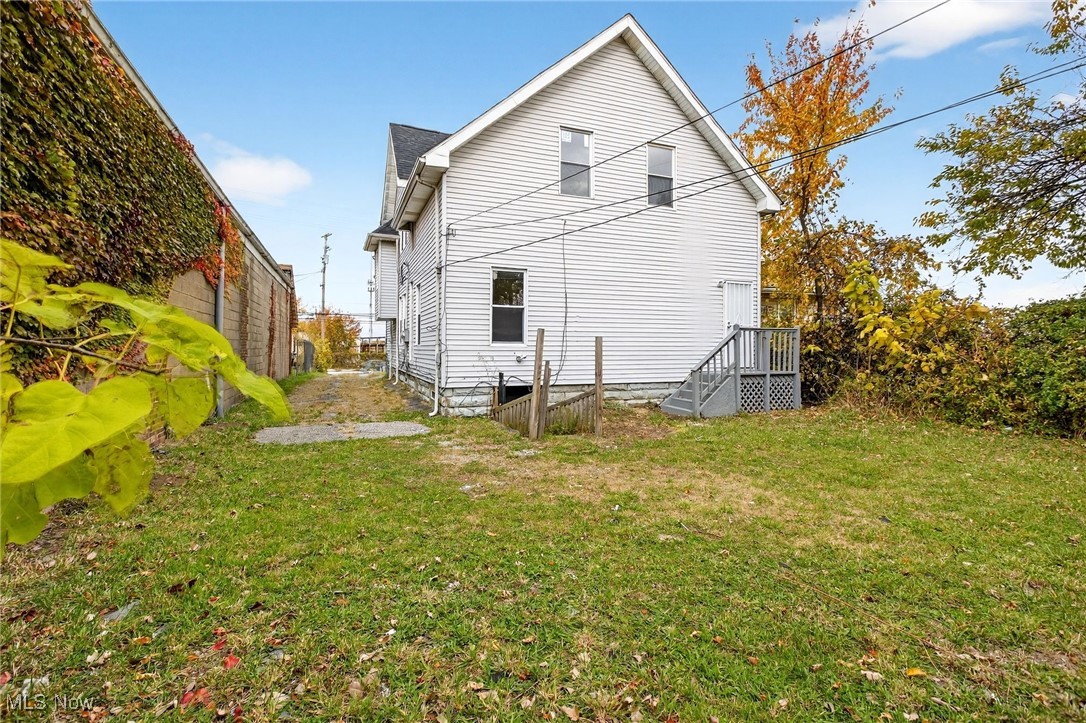 17620 Saint Clair Avenue