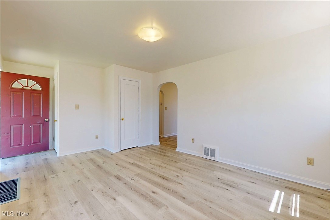 285 Beechwood Boulevard, Wintersville, Ohio image 3