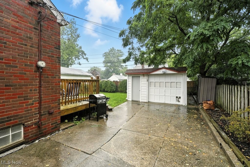 14516 Orchard Park Avenue