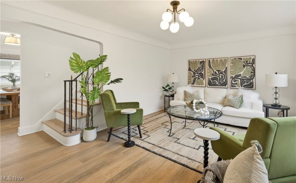 Photo of 18704 Longview Avenue, Maple Heights, OH 44137 (MLS # 5180698)