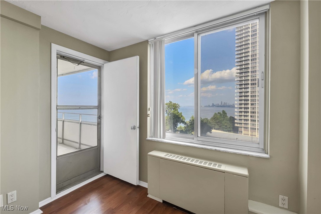 The Carlyle - Residential