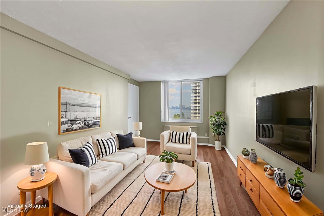 The Carlyle - Residential