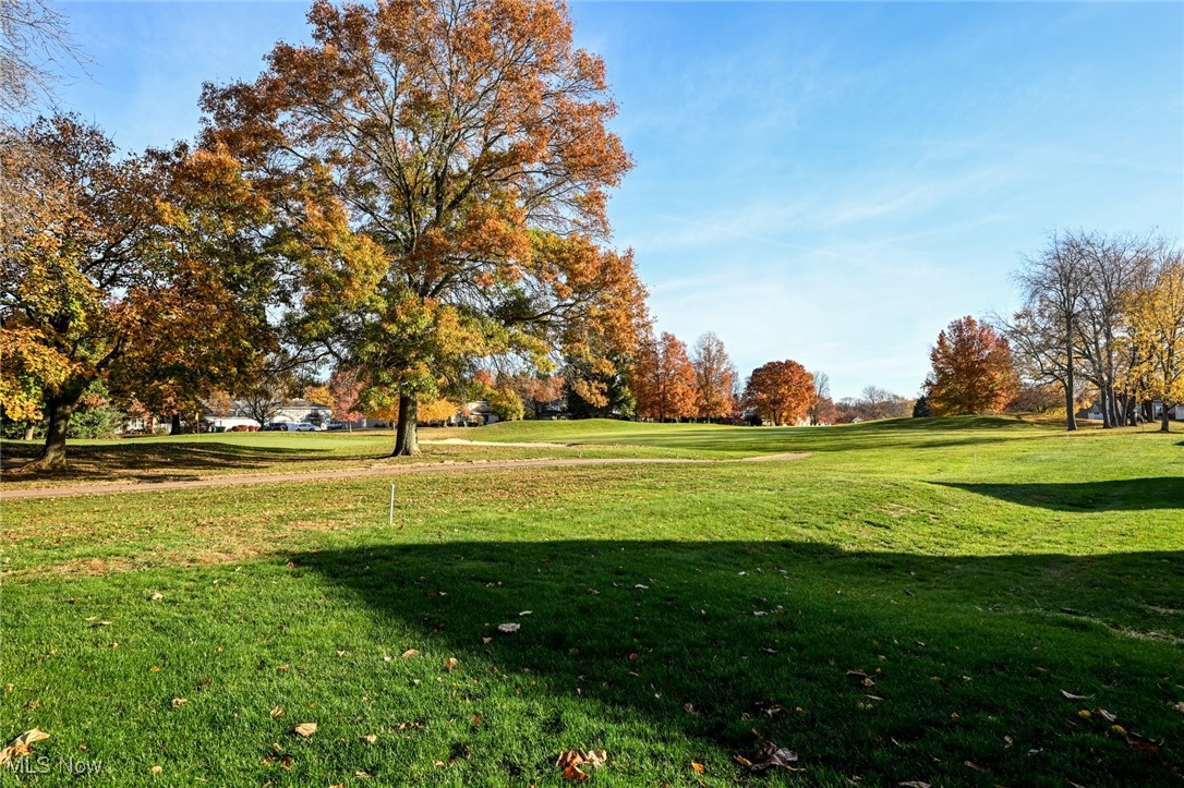 2399 Marlborough Drive, Uniontown, Ohio image 6