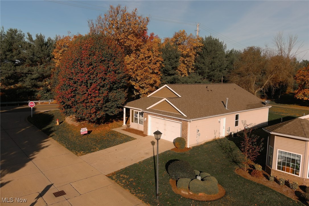 2399 Marlborough Drive, Uniontown, Ohio image 32