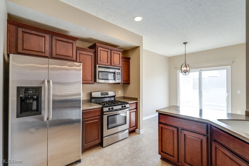 Montrose Park Ph 1 - Residential Lease