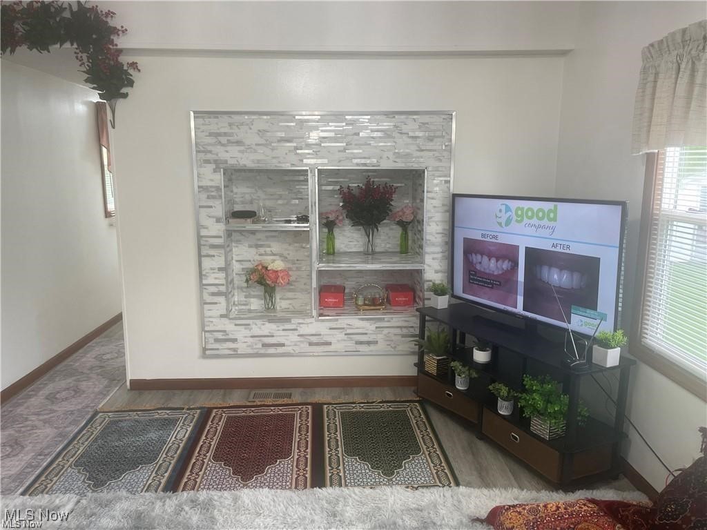 Apple Creek - Residential