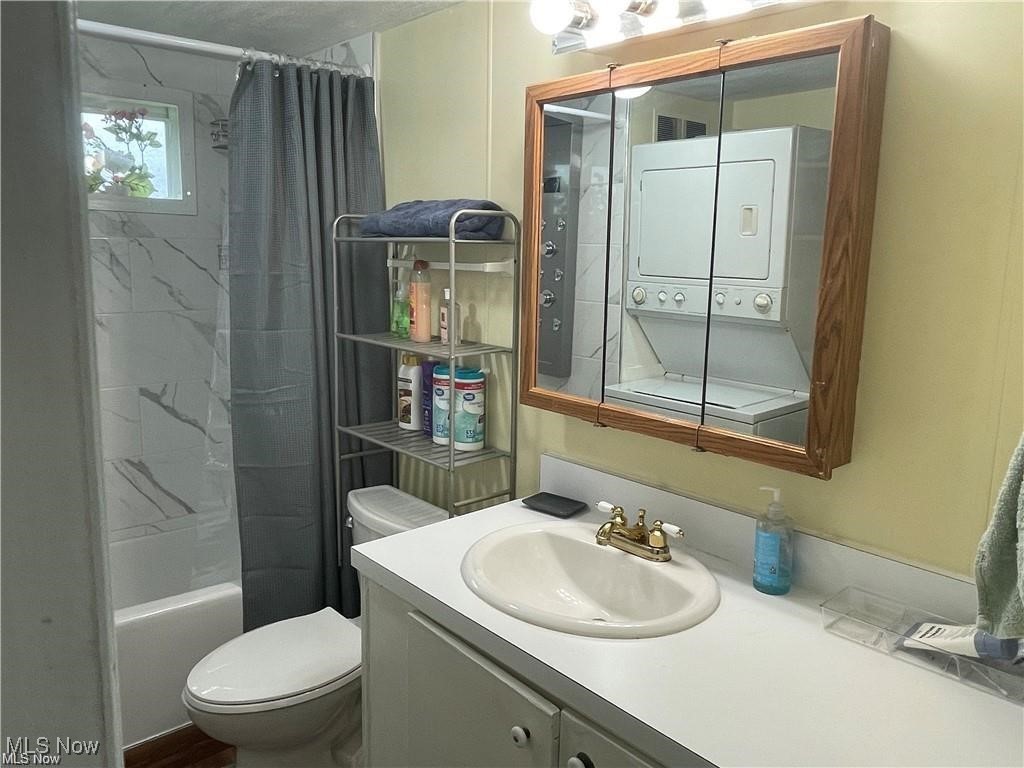 Apple Creek - Residential