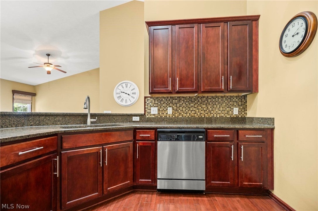 3700 Heron Drive