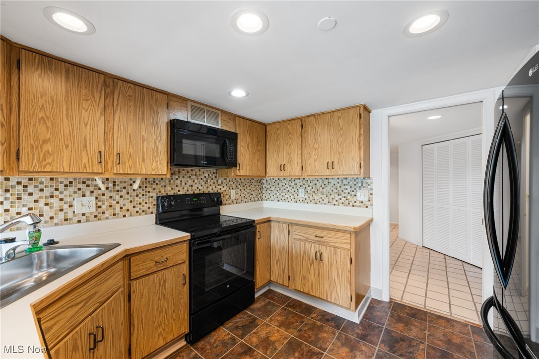 Woodhawk Club Condo Ph 01 - Residential