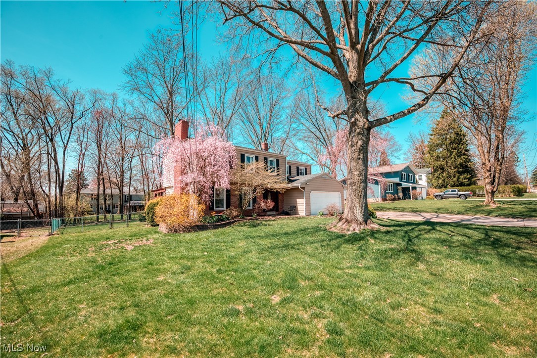 702 N Revere Road