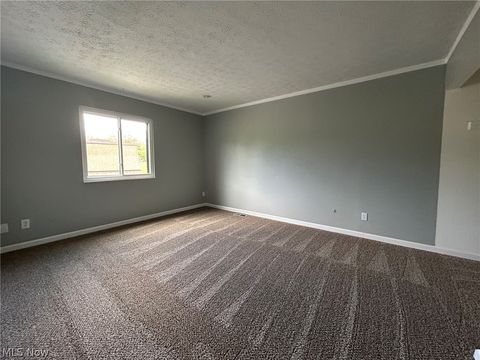 Tiny photo for 950 Wadsworth Road #F4, Medina, OH 44256 (MLS # 5210372)