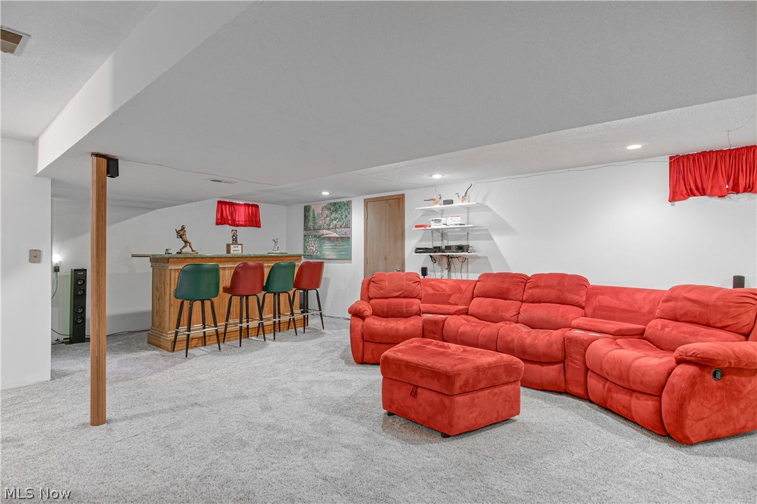 Hill Side 02 10 - Residential