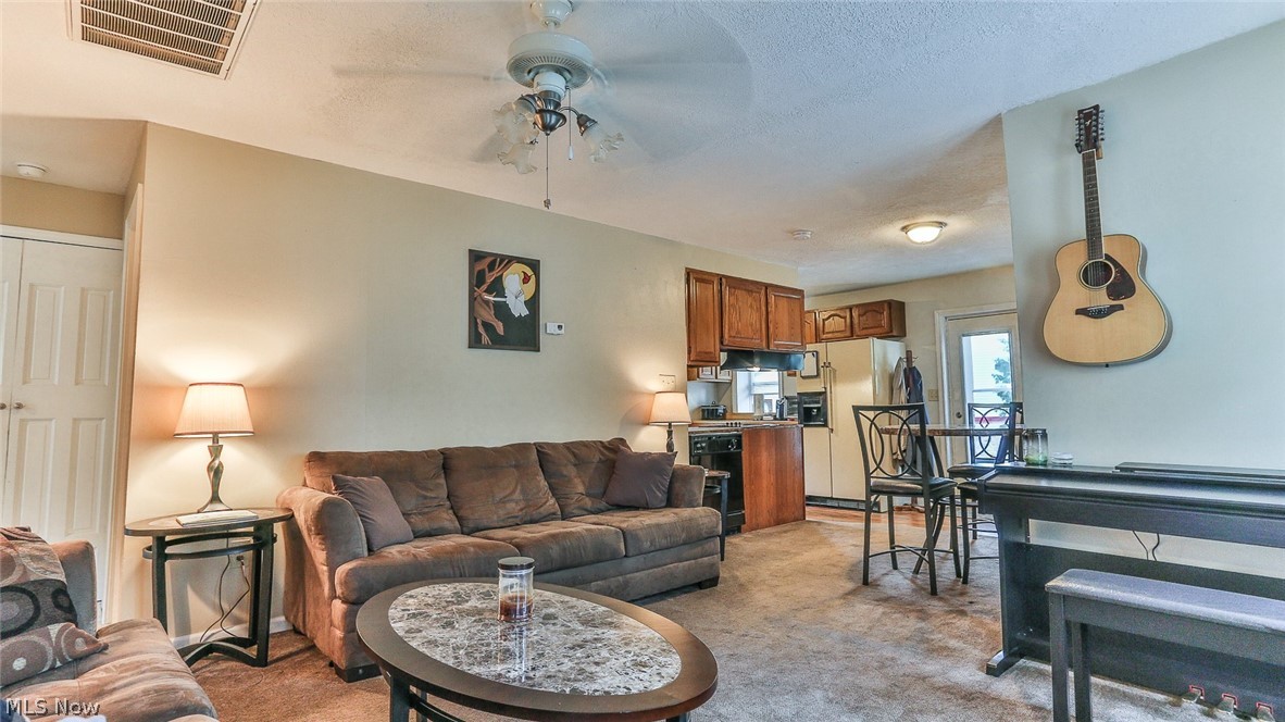 Stow Little Farms - Residential