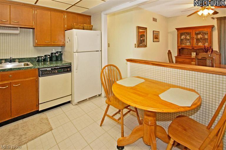 Cliff Towers - Residential