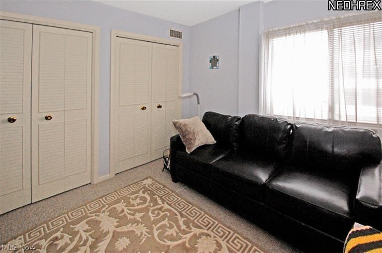 Cliff Towers - Residential