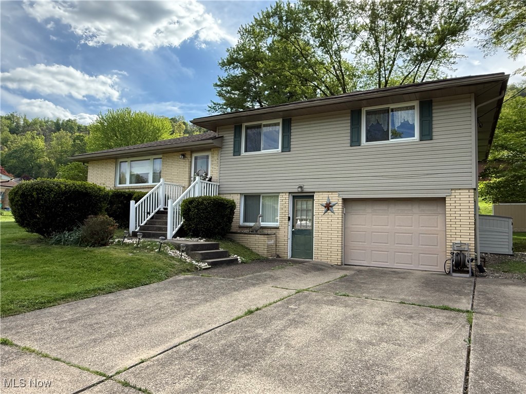 606 E Fernwood Drive, Toronto, Ohio image 1