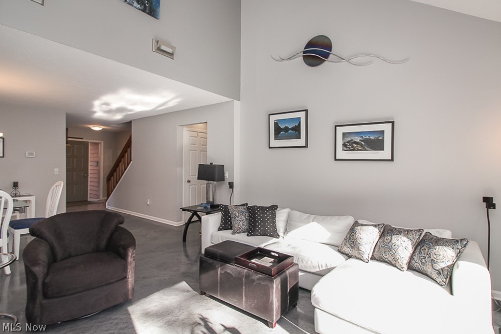 Hemlock Ridge Condo - Residential