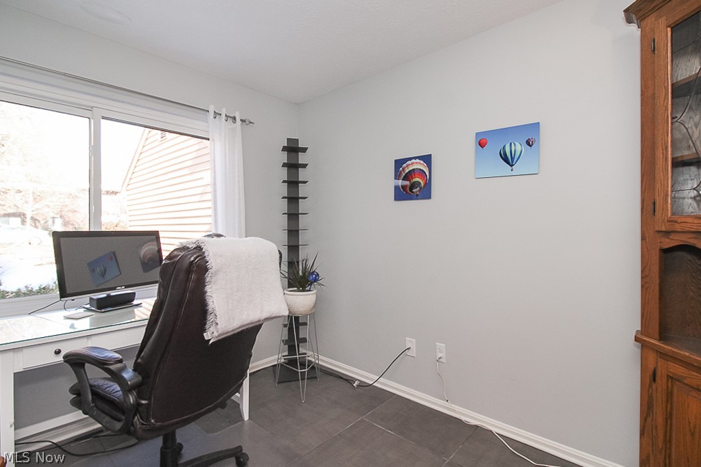 Hemlock Ridge Condo - Residential