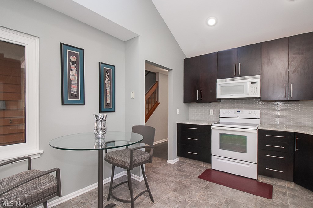 Hemlock Ridge Condo - Residential