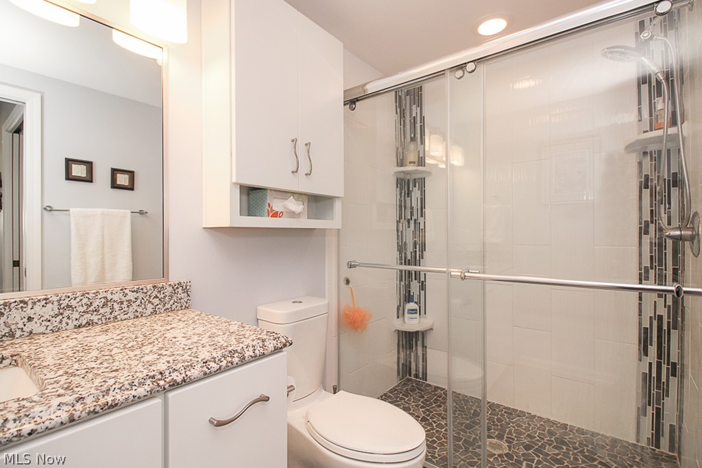 Hemlock Ridge Condo - Residential