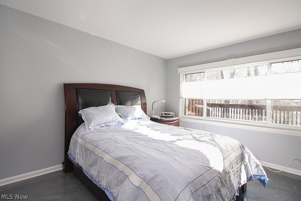 Hemlock Ridge Condo - Residential