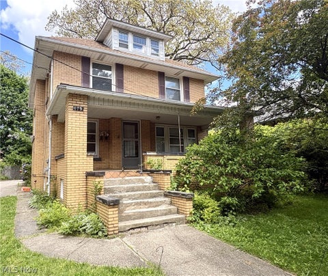 Homes For Rent - 179 Oakdale Avenue<br/> Akron, OH 44302