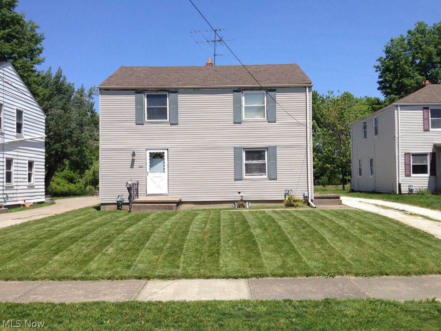 Great opportunity nice looking 2 family duplex in a nice solid neighborhood. Vinyl sided for ease of maintenance. Property is in decent condition. Both units are occupied. Full basement plus garage.