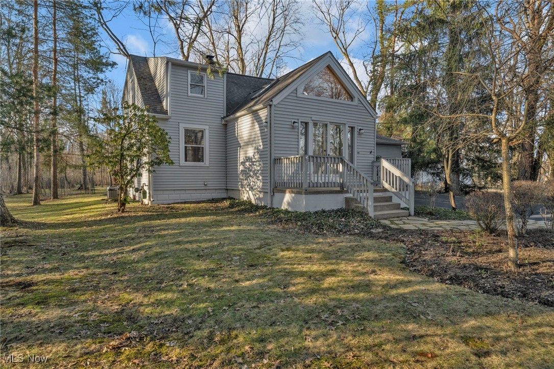 34150 Pettibone Road, Solon, Ohio image 2