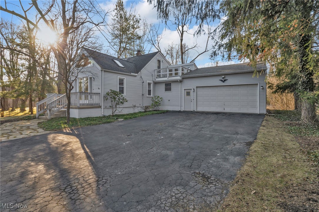 34150 Pettibone Road, Solon, Ohio image 3