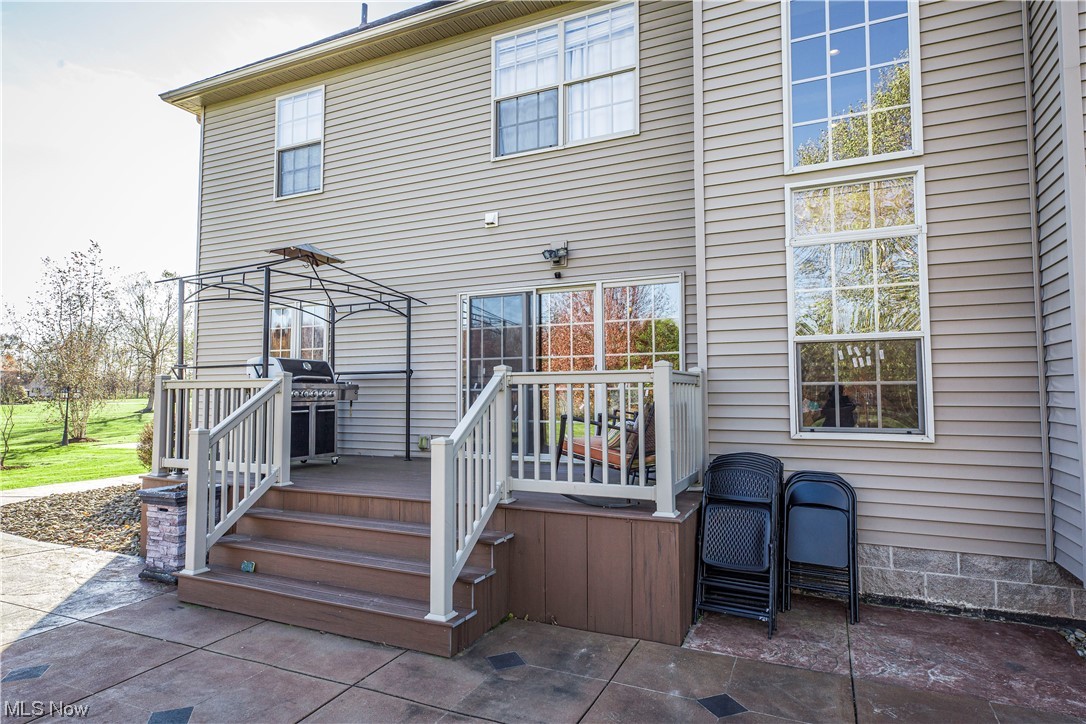 Reserve At Kingsridge - Residential