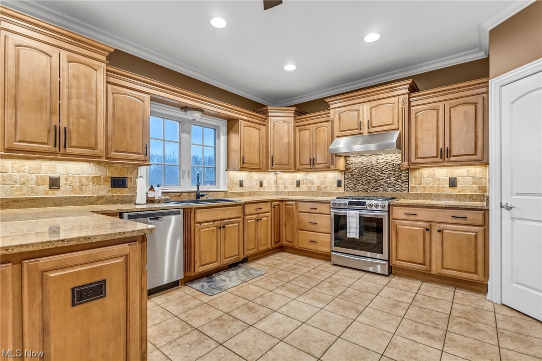 Reserve At Kingsridge - Residential