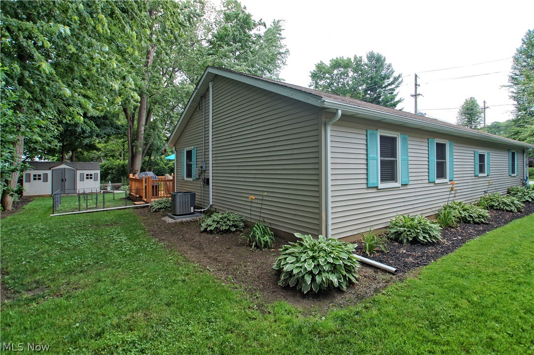 Madison Golf Lakelands 02 - Residential