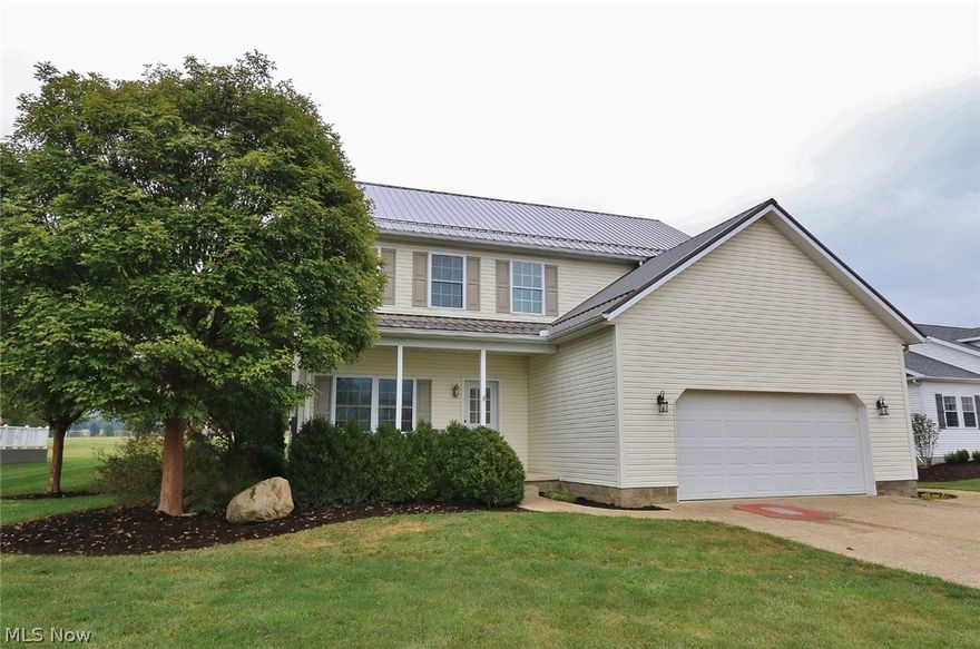 This two story 1932 Sq. Ft. sits on the golf course , has a large hardwood floors family room , Master suite with large master bathroom , two car garage new back patio that sits on the golf course