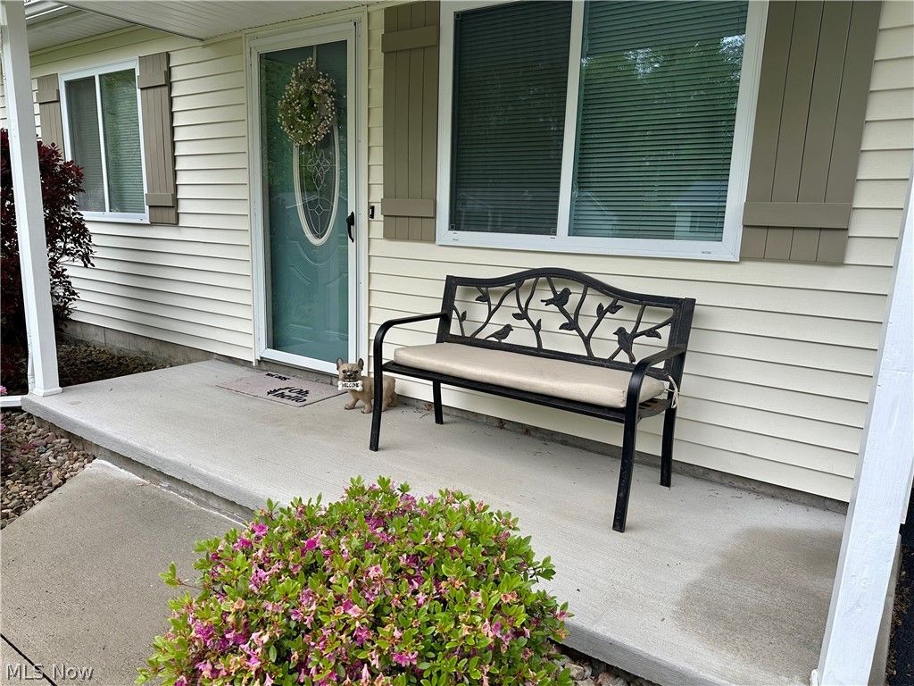 Photo of 1298 Elberon Avenue, Salem, OH 44460 (MLS # 5209606)