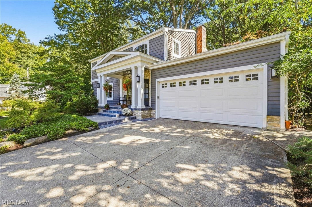 5977 Silver Court