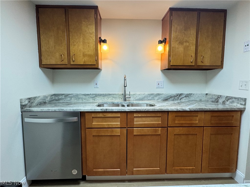 6910 Carriage Hill Drive/Carri - Residential Lease