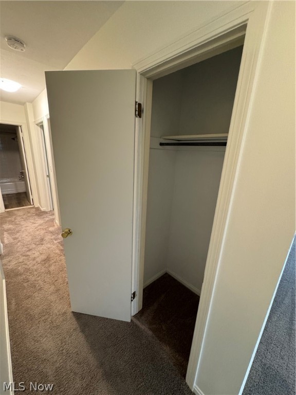 6910 Carriage Hill Drive/Carri - Residential Lease