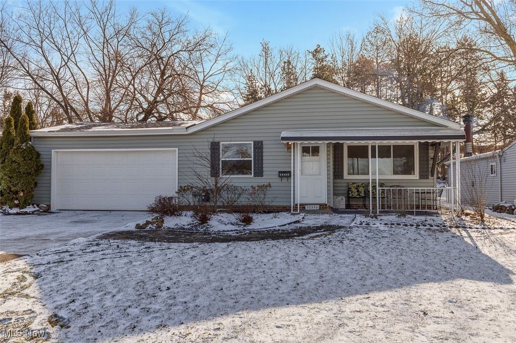 Photo of 30350 Twin Lakes Drive, Wickliffe, OH 44092 (MLS # 5180835)