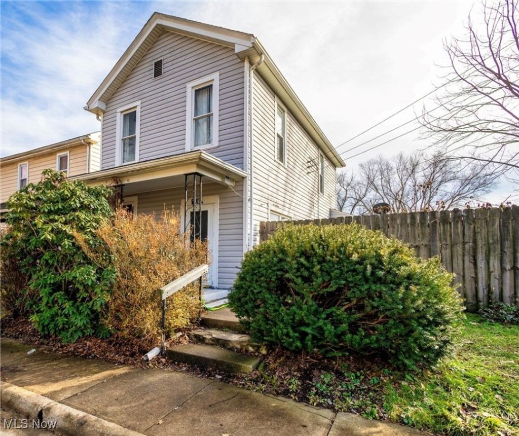 Photo of 307 Spring Street, Toronto, OH 43964 (MLS # 5180482)