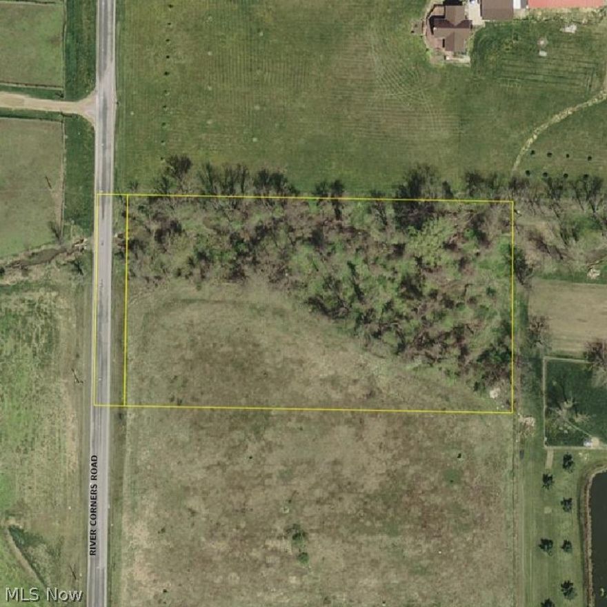 Bring your builder to this nice level lot .