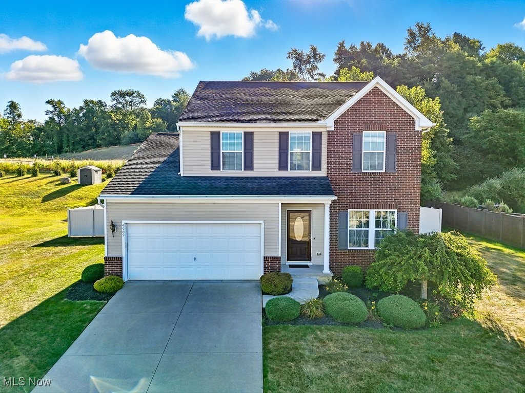 Fall in love with this 3-bedroom home in the coveted Green Local School District, where stunning sunsets greet you right outside your front door. The fenced backyard is your private escape with a covered pergola and patio, perfect for relaxing or entertaining. Bright and inviting inside, this home is just minutes from parks and offers quick access to the highway for ultimate convenience. Call to schedule your private showing today!