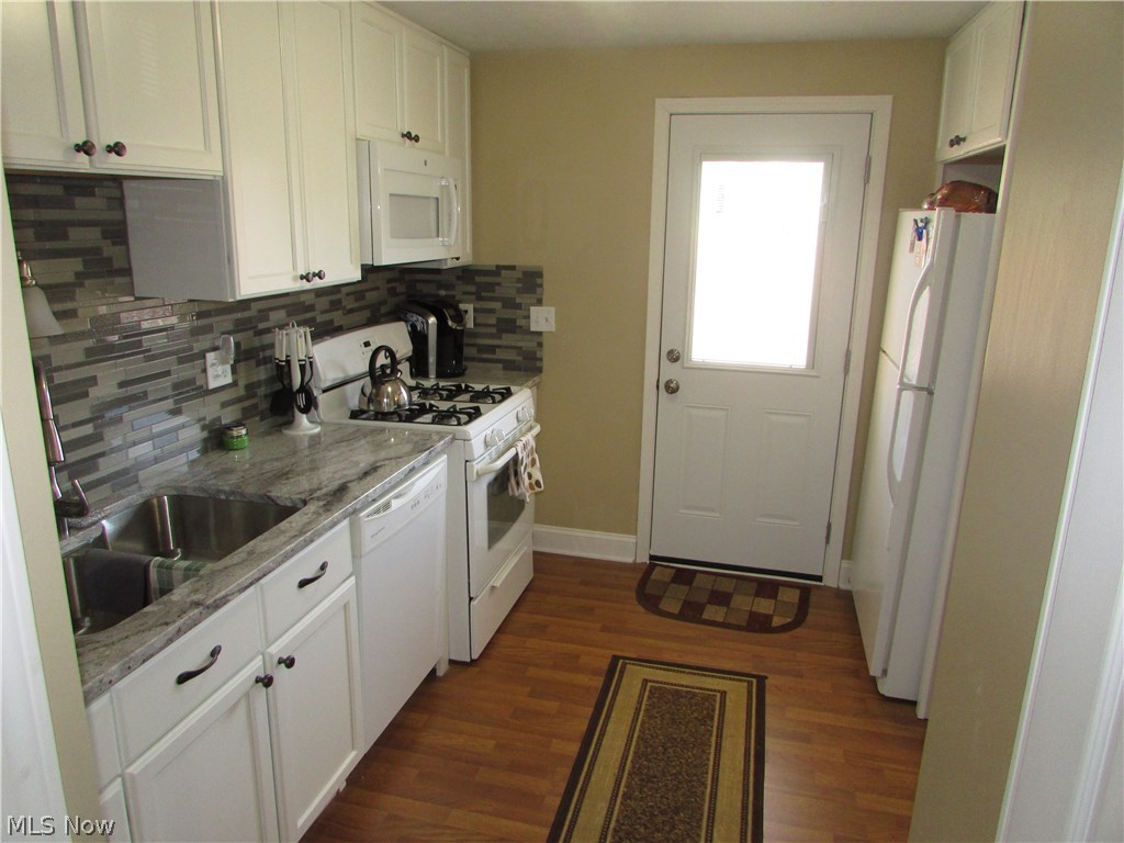 Huntington Park Condo 11 Prcl D - Residential