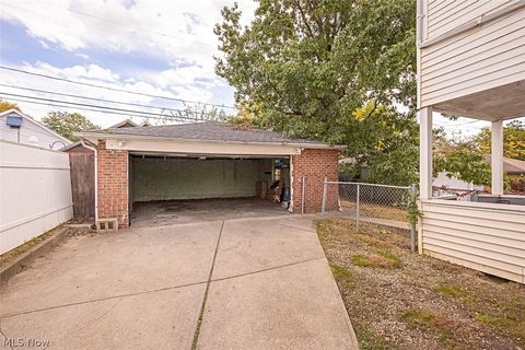 Tiny photo for 4633 Warner Road, Garfield Heights, OH 44125 (MLS # 5190169)