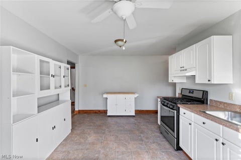 Tiny photo for 22525 Smith Northwest Road, North Benton, OH 44449 (MLS # 5252249)