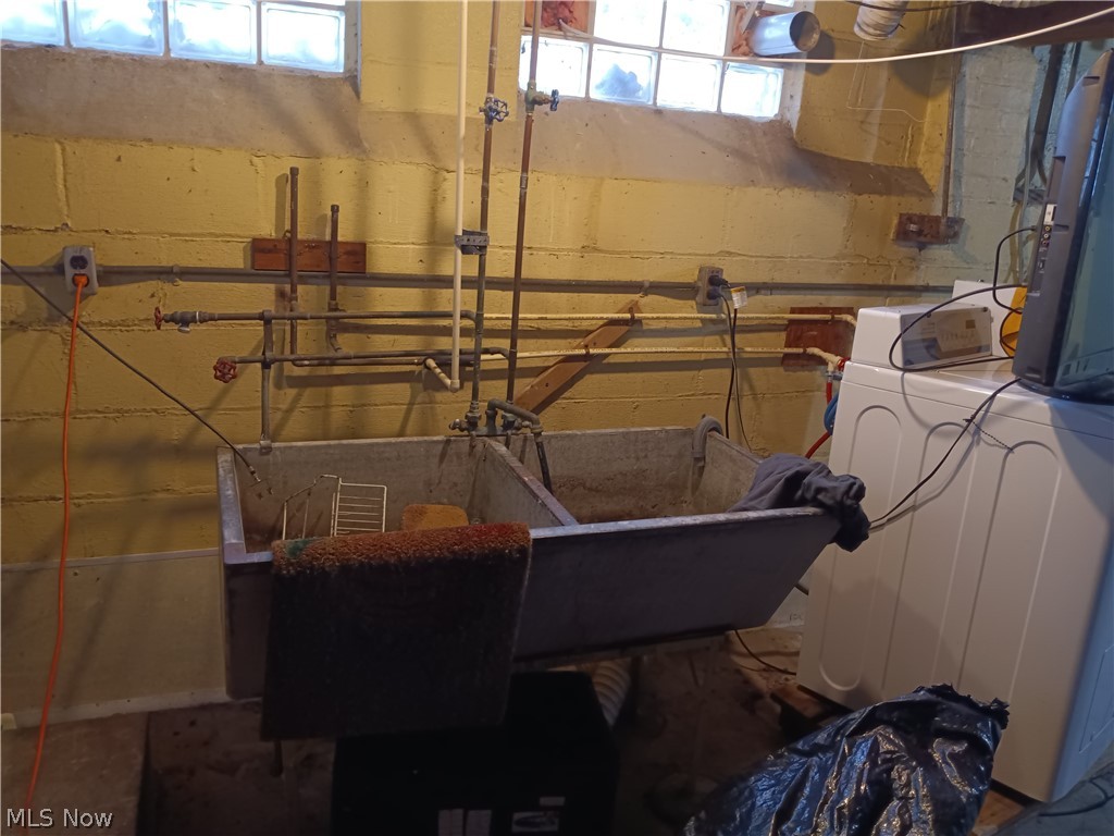 Jefferson Park - Residential Income